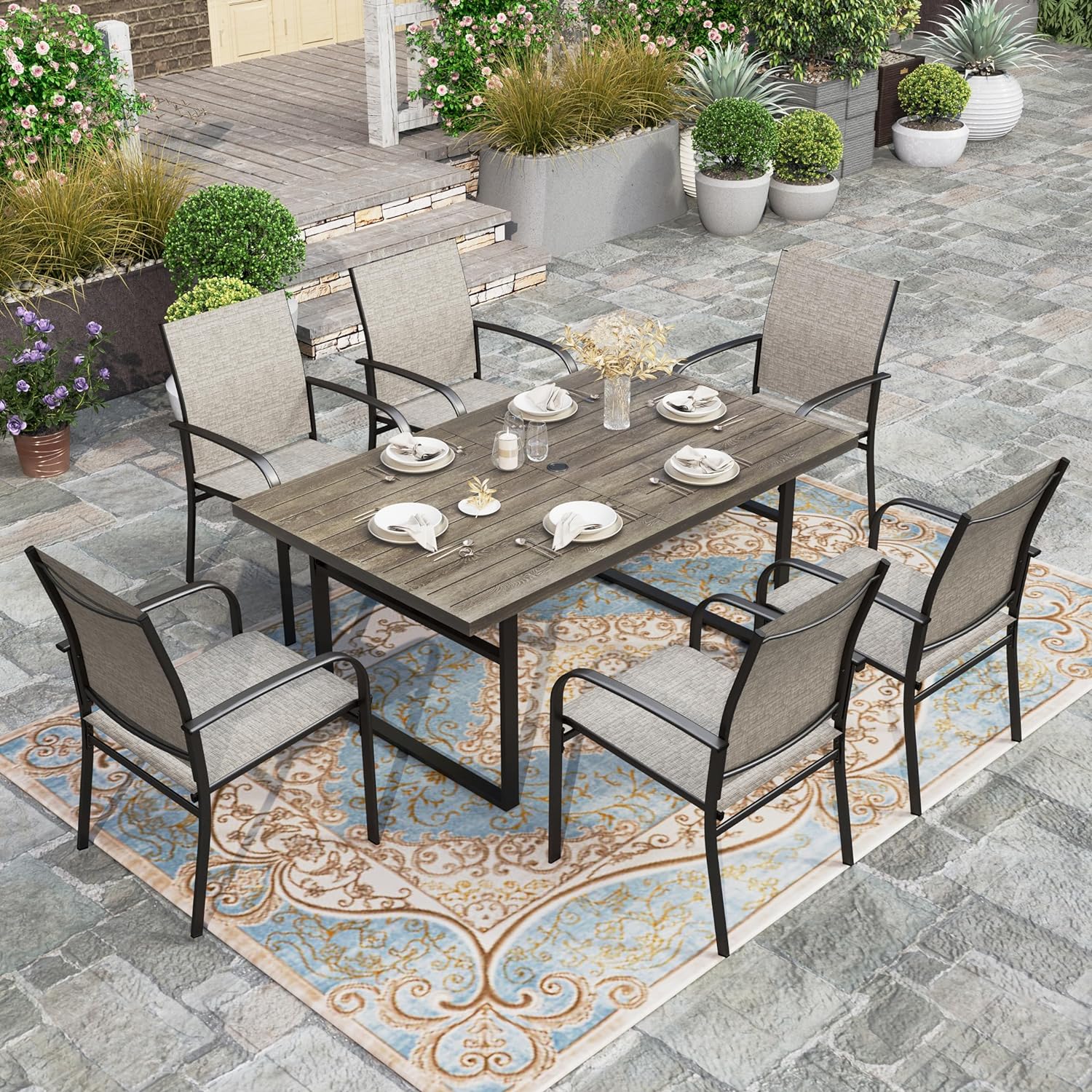 HERA'S HOUSE Outdoor Dining Set