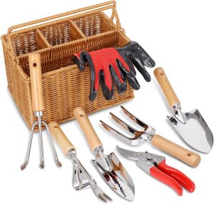 12 Best Budget Garden Tools