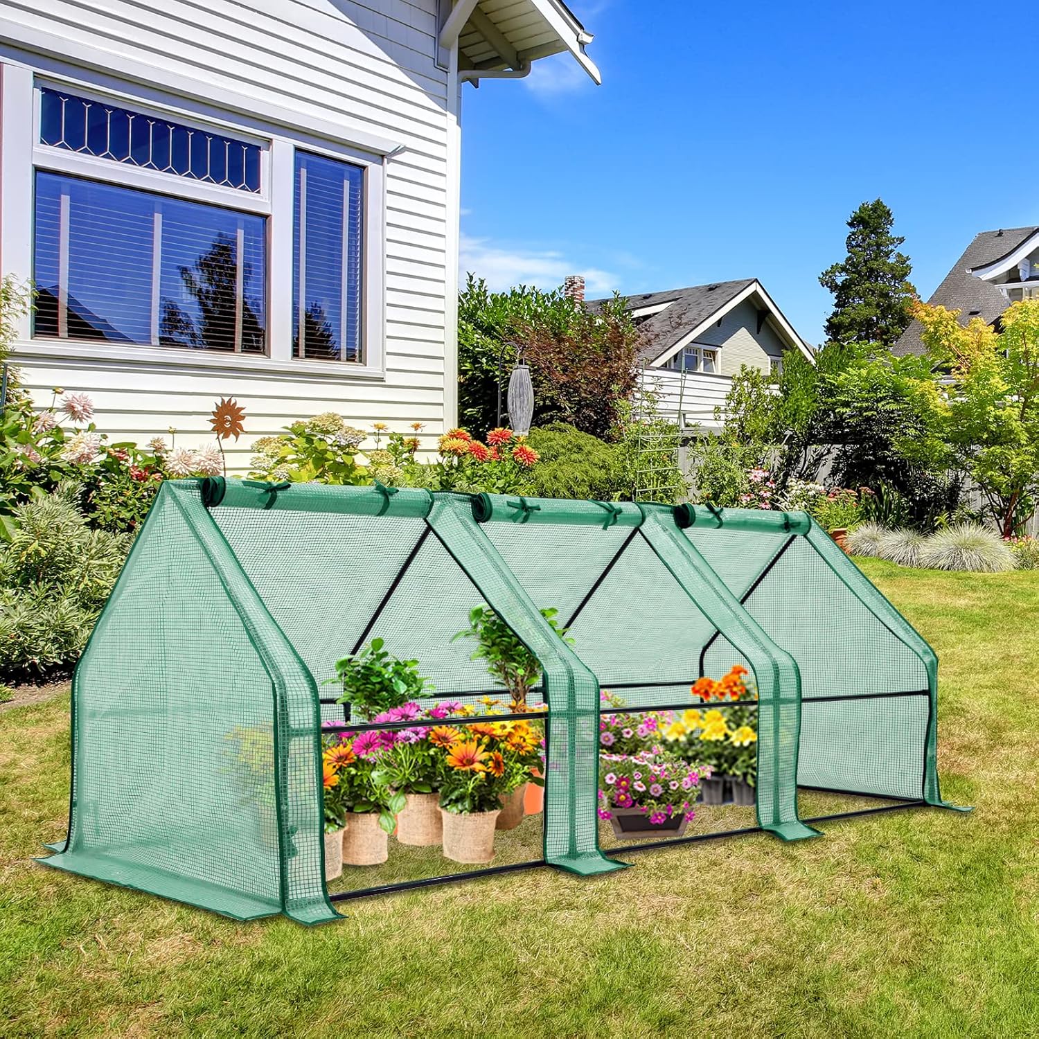 EAGLE PEAK Low Tunnel Mini Greenhouse