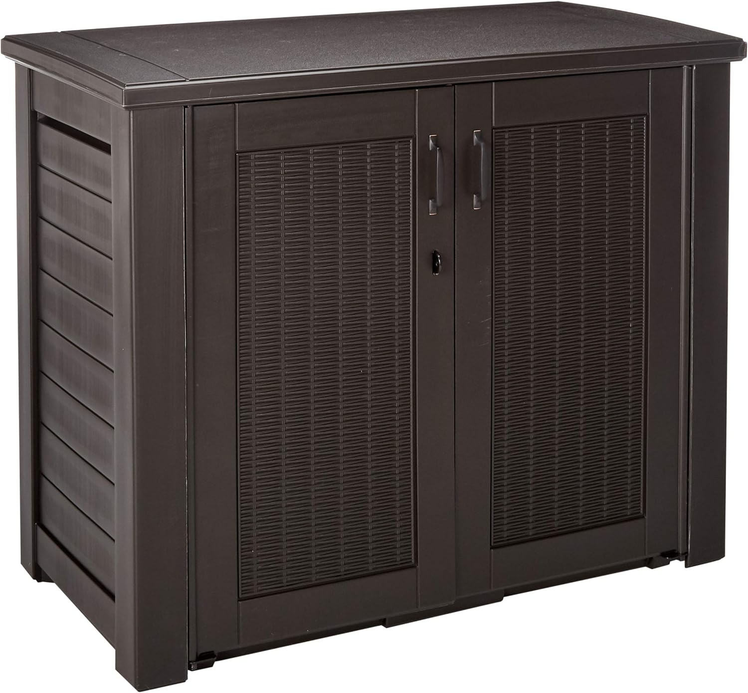 Rubbermaid Decorative Outdoor Storage Cabinet (123 Gal)